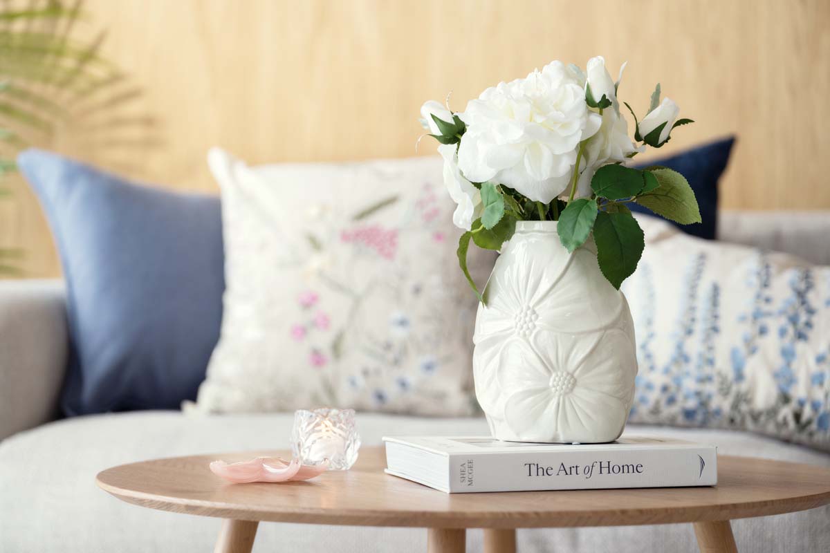 Vase Bloom på sofabord Yana