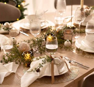 Borddekking til nyttårsfeiring