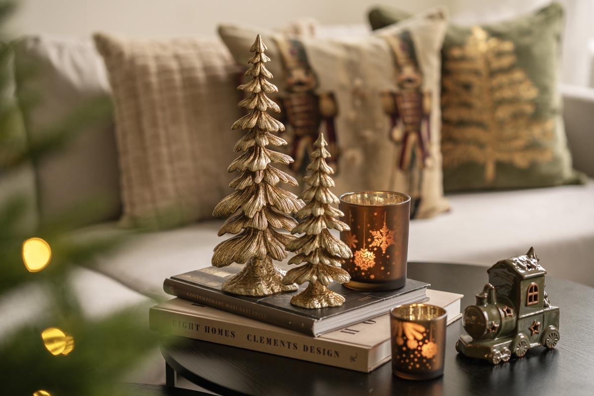 Lysfat og marmordekor