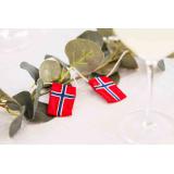 Flaggrekke til 17. mai i girlander