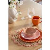 Borddekking med Ebba serviset i pastell oransje og rosa farger