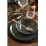 bord dekket med servise iben grønn-blå høstlig