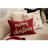 Putetekk teddy i sofa med juleputer