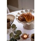 Kakefat med croissant 