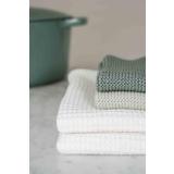 Samlebilde av kjøkkenhåndkle og kluter i grønne og hvit toner 