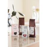 Te, kaffe og lakris på kjøkkenbenk