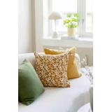 Putetrekk småblomstret med et gult og et grønt putetrekk