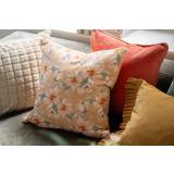 pynteputer i vårlige farger