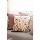 Putetrekk blush broderi i front med puter i beige og rosa bak