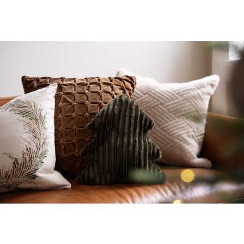 Putetrekk velur Sassari brun i sofa med matchende puter