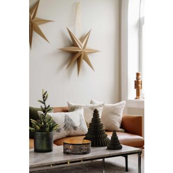 Papirtre grønn i to størrelser på sofabord line i pyntet julestue