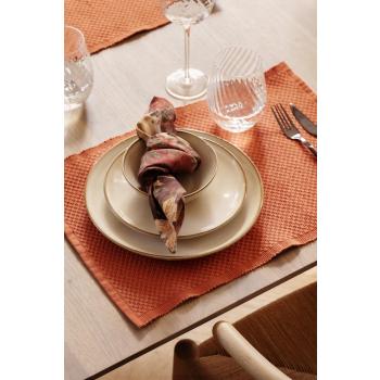 Dekkebrikke Claire med servise iben