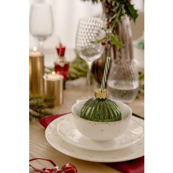 Borddekking med stjernehimmel servise og glass julekule