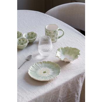 Hele Flora servise på bord