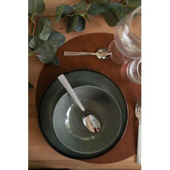 bord dekket med servise iben grønn-blå høstlig