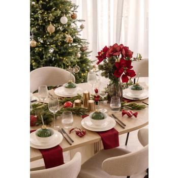 Borddekking med stjernehimmel servise og glass julekule