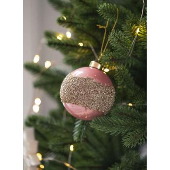 Julekule glitterbelte rosa hengende på juletre