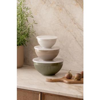 Melaminsett på kjøkkenbenk