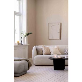 Puff Cloudy lys grå i stue med pledd