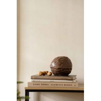 Krukke Valnøtt på hylle naima