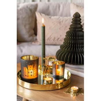 Telysholder Roots ved lysfat speil dekorert med andre lykter 