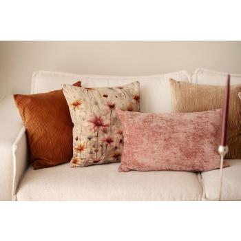 Putetrekk Waves i sofa med puter i rosa nyanser