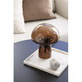 Marmorkule på marmorfat