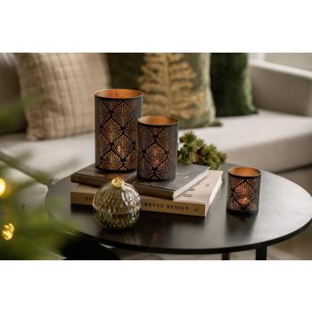 Telysholdere Grace 3 pk på stuebord med annen julepynt