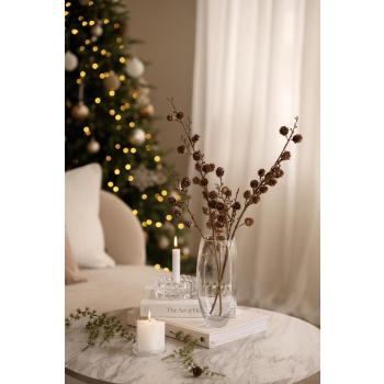 Vase med gren kongle, lysestake Evelyn og kubbelysfat med girlander 