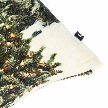 Putetrekk velur juletre nærbilde hjørne