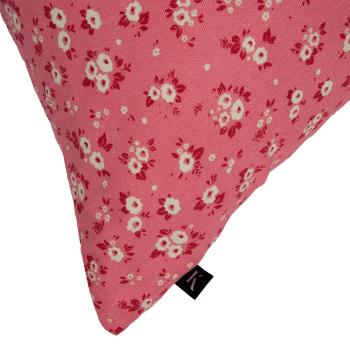 Rosa putetrekk med blomster