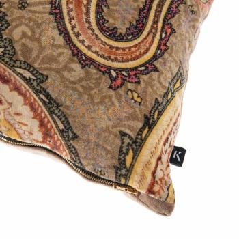 Putetrekk velur paisley mønster nærbilde