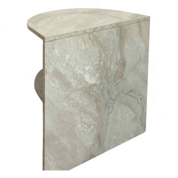Sidebord Marvel beige marmor look sett fra baksiden