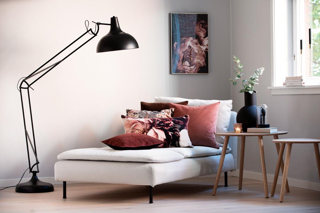 Gulvlampe XXL 190 cm matt sort | Kremmerhuset Gulvlampe XXL 190cm Oker | Kremmerhuset